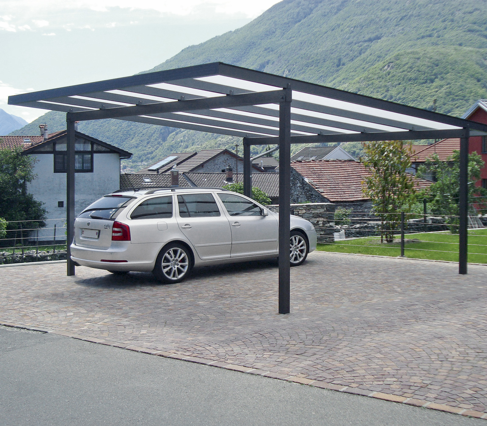 Abri voiture Piano avec toit plat plaques alvéolaires doubles ou toit en tôle à ondes trapézoïdales