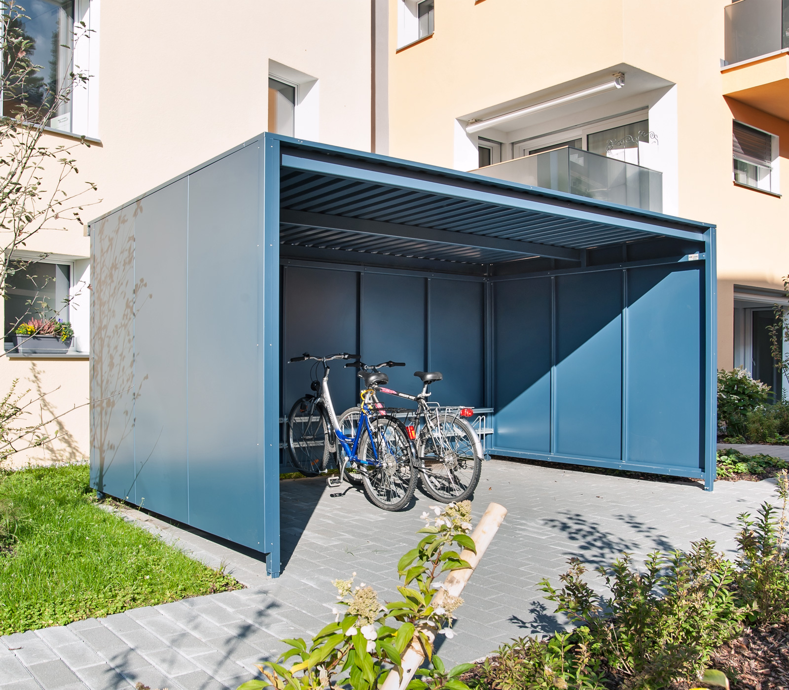 Velounterstand Ecobox mit Vollblechverkleidung