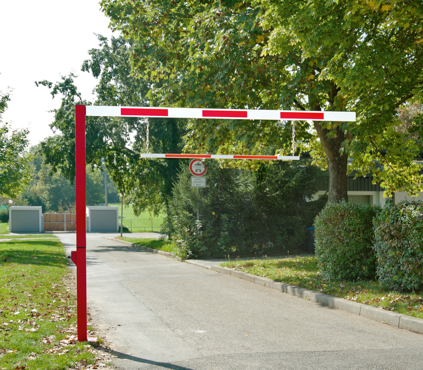 Höhenbegrenzer Durchfahrt drehbar einseitig aus Aluminium