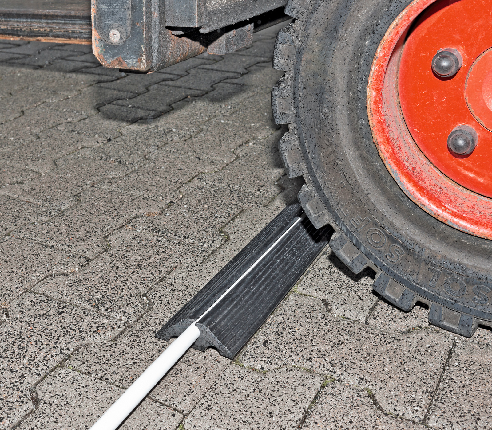 Kabelbrücke klein Ø 20 Kabel Schläuche